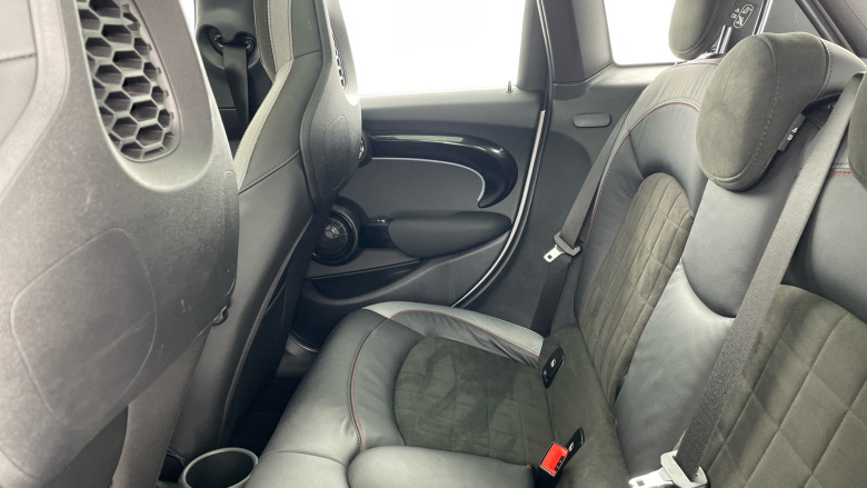 MINI Hatchback 2.0 Cooper S Sport 3dr Auto Petrol Hatchback